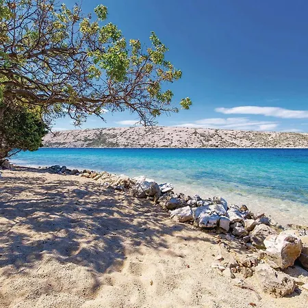 Stunning In Barbat-rab With Wifi