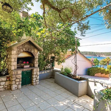 Cozy In Barbat-rab With Wifi شقة Barbat na Rabu