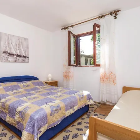 Cozy In Barbat-rab With Wifi * Barbat na Rabu