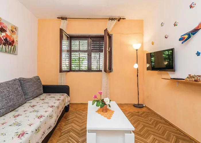 Cozy In Barbat-rab With Wifi Apartament
